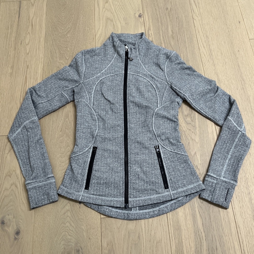 RARE LULULEMON GHOST HERRINGBONE Forme JACKET Gray/White